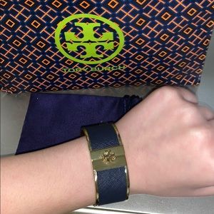 TORY BURCH BRACELET💙🦋